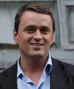 Никита Зверев